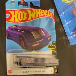 Mattel Hot Wheels Batman Car - Purple and Black